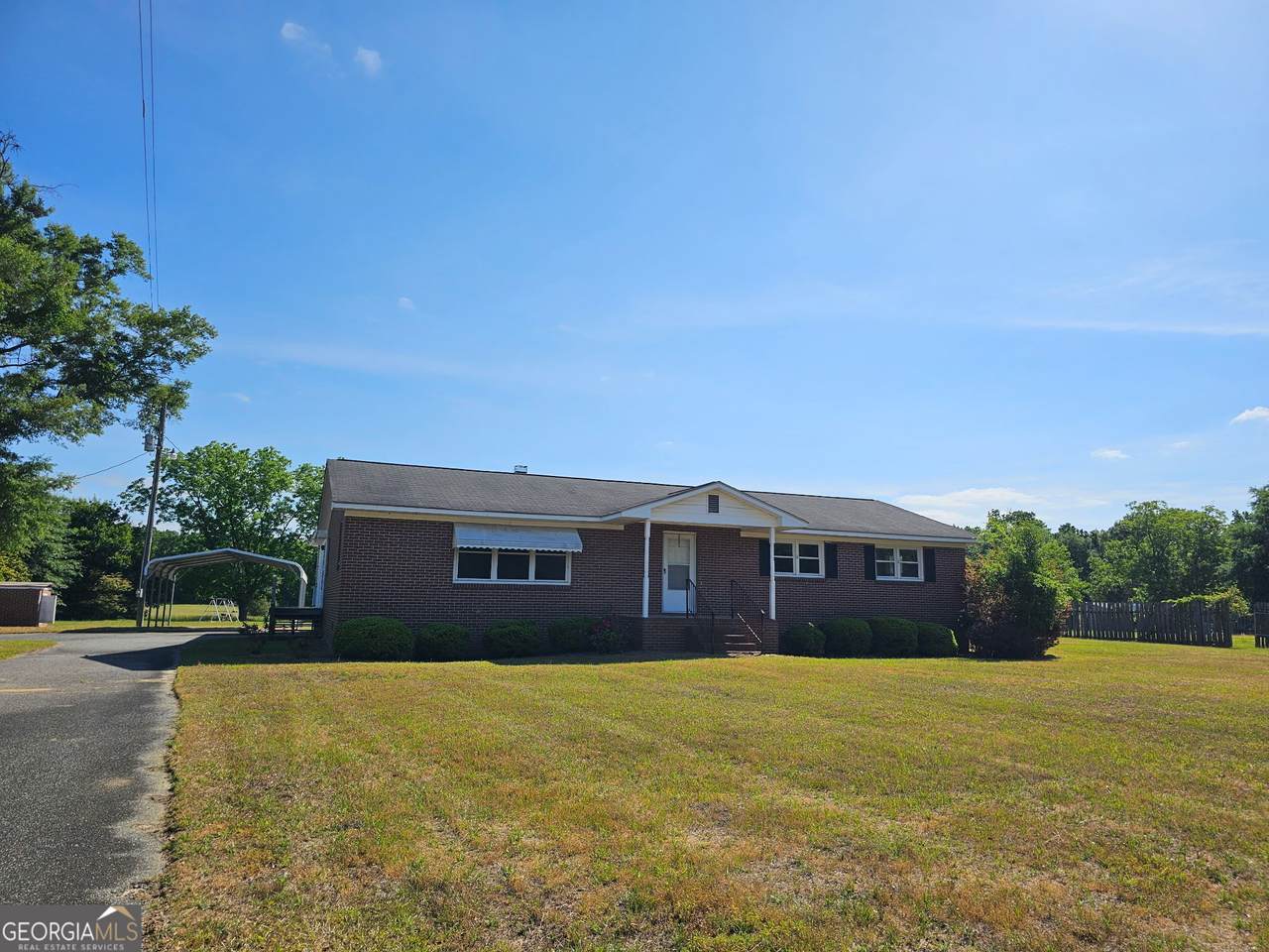 224 Pinehill Road - Photo 1