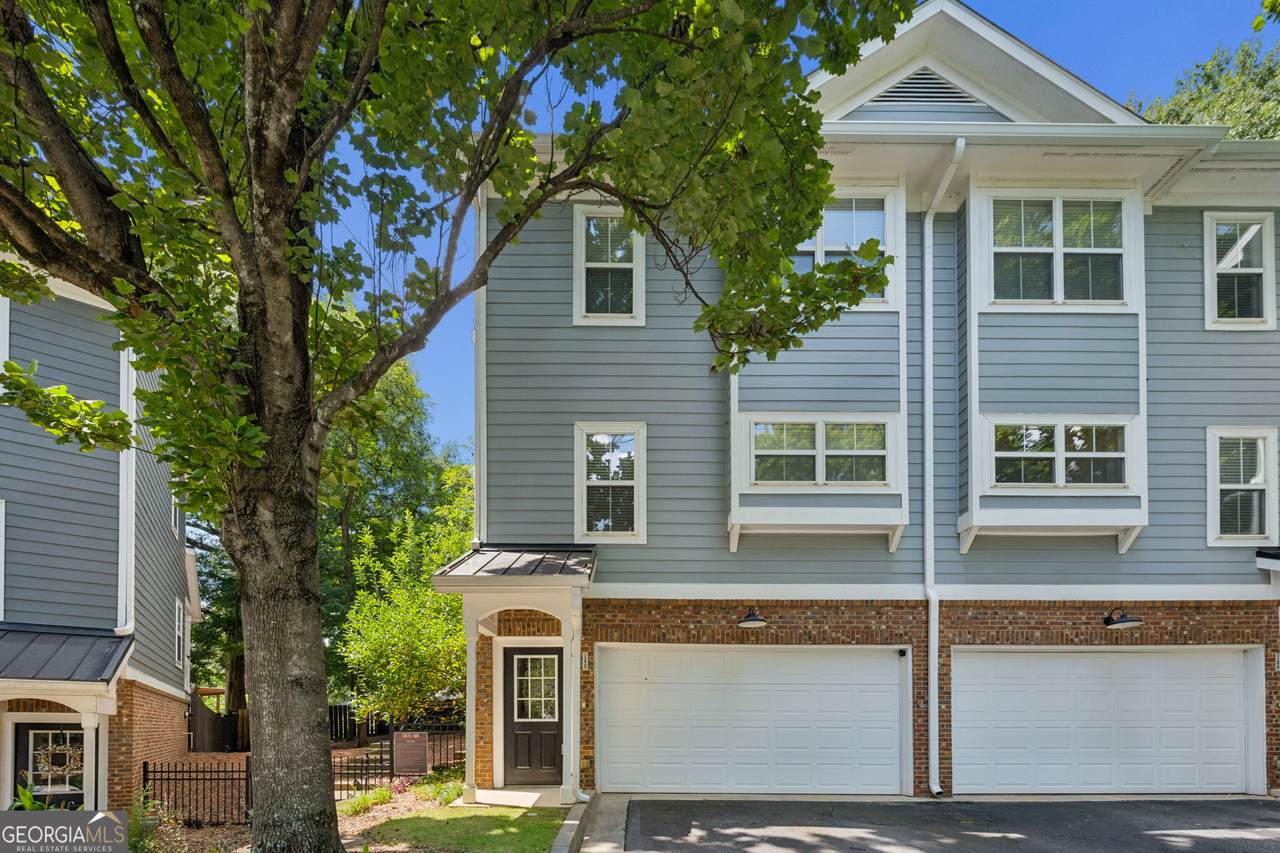 246 Carlyle Park Drive - Photo 1