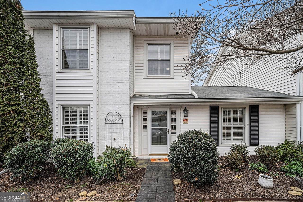 1434 Hampton Glen Court - Photo 1