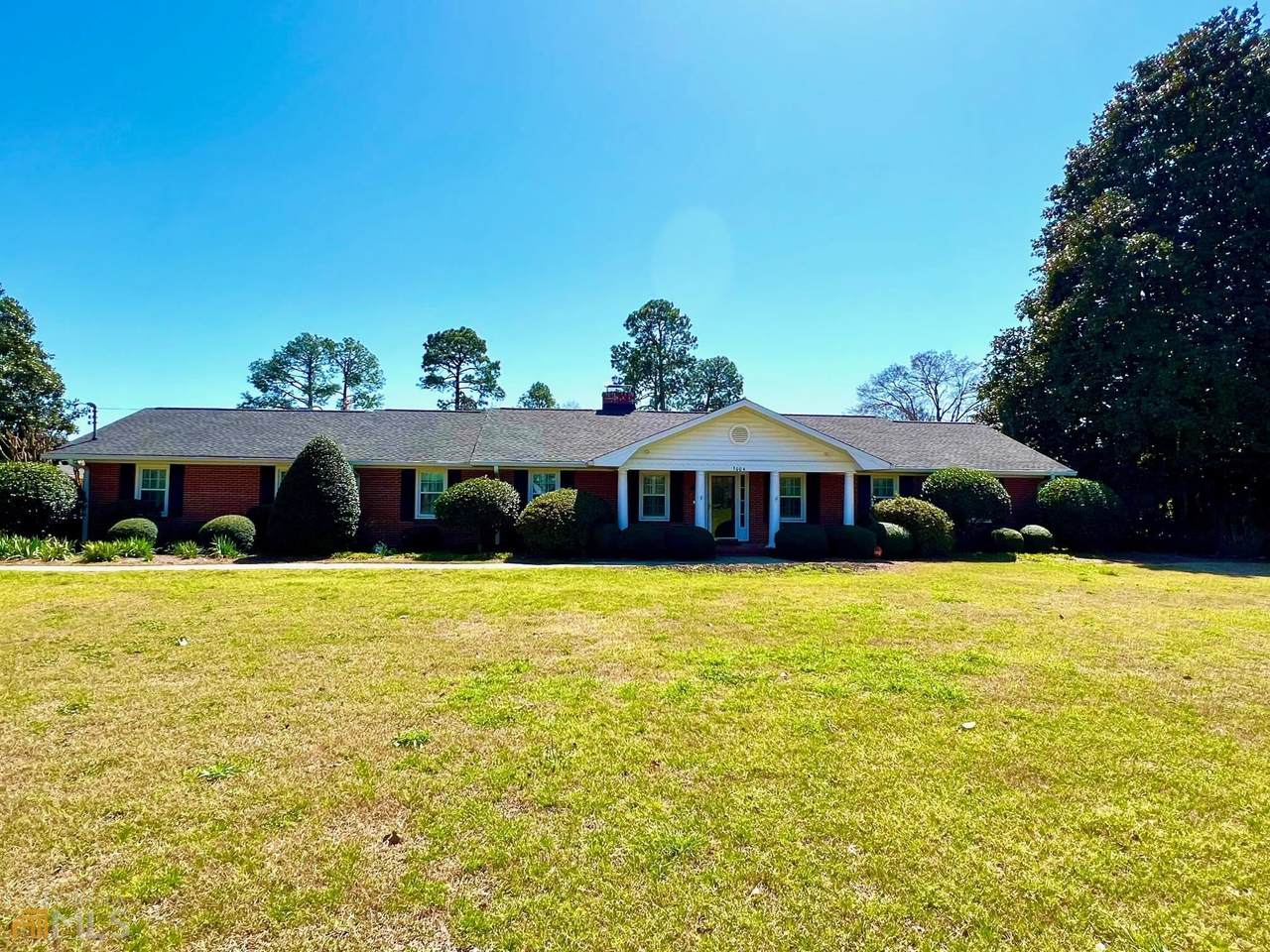 3004 Walden Road - Photo 1