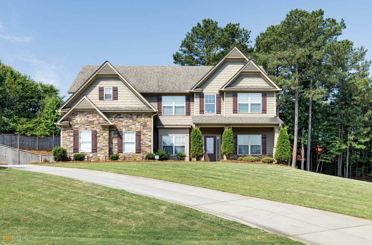 1022 Boxwood Lane - Photo 1
