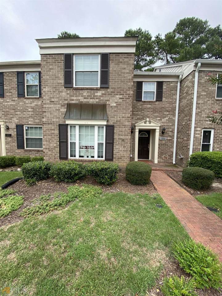 406 Folkstone Circle - Photo 1