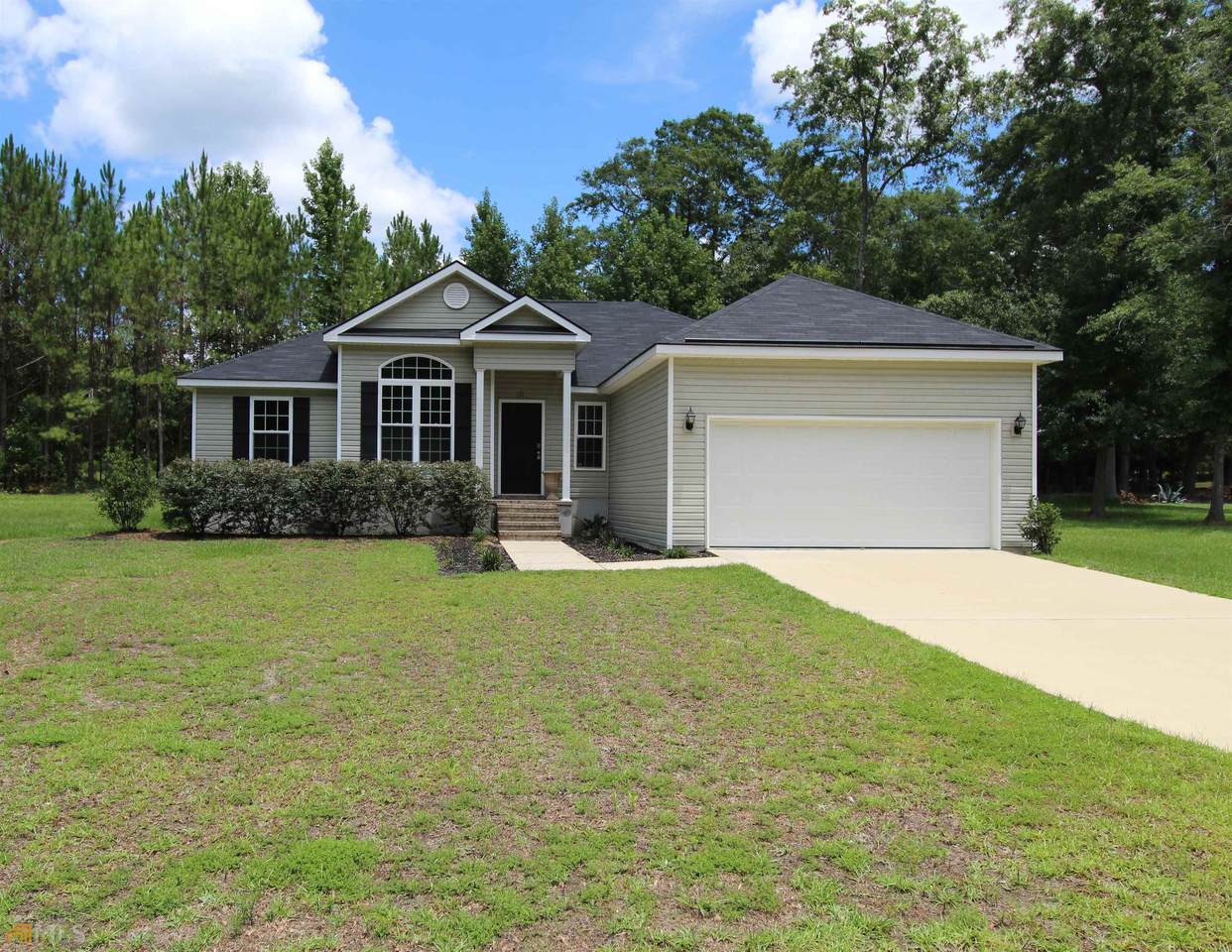 121 Stillwater Drive - Photo 1