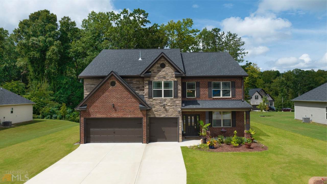 204 Sebastian Cove - Photo 1
