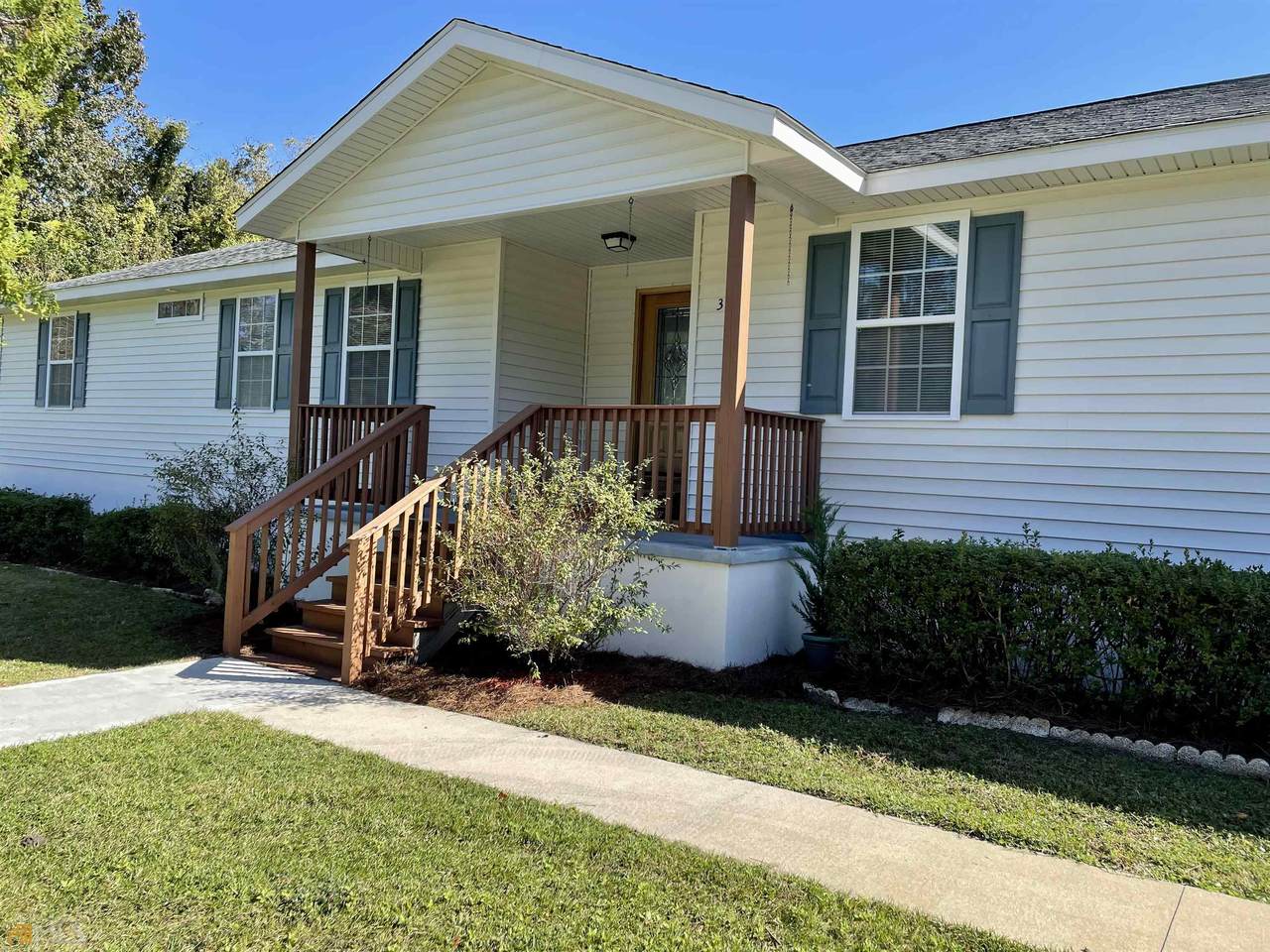 300 Bartlett Street - Photo 1