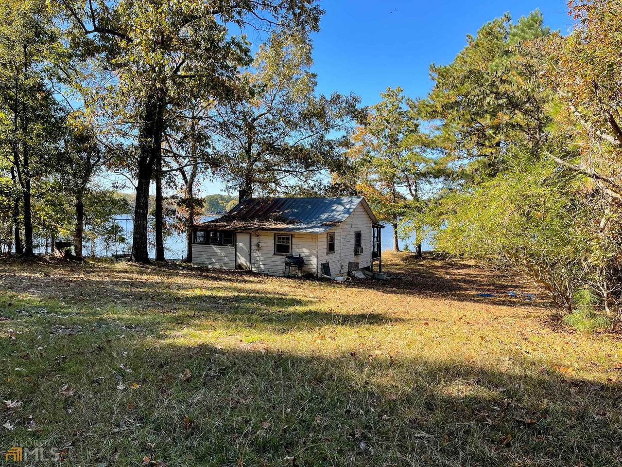 1720 Campbell Road - Photo 1