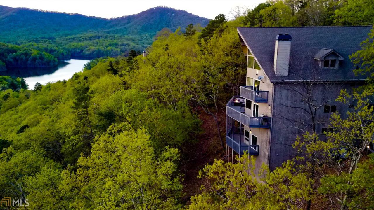 201 Summit Cir - Photo 1