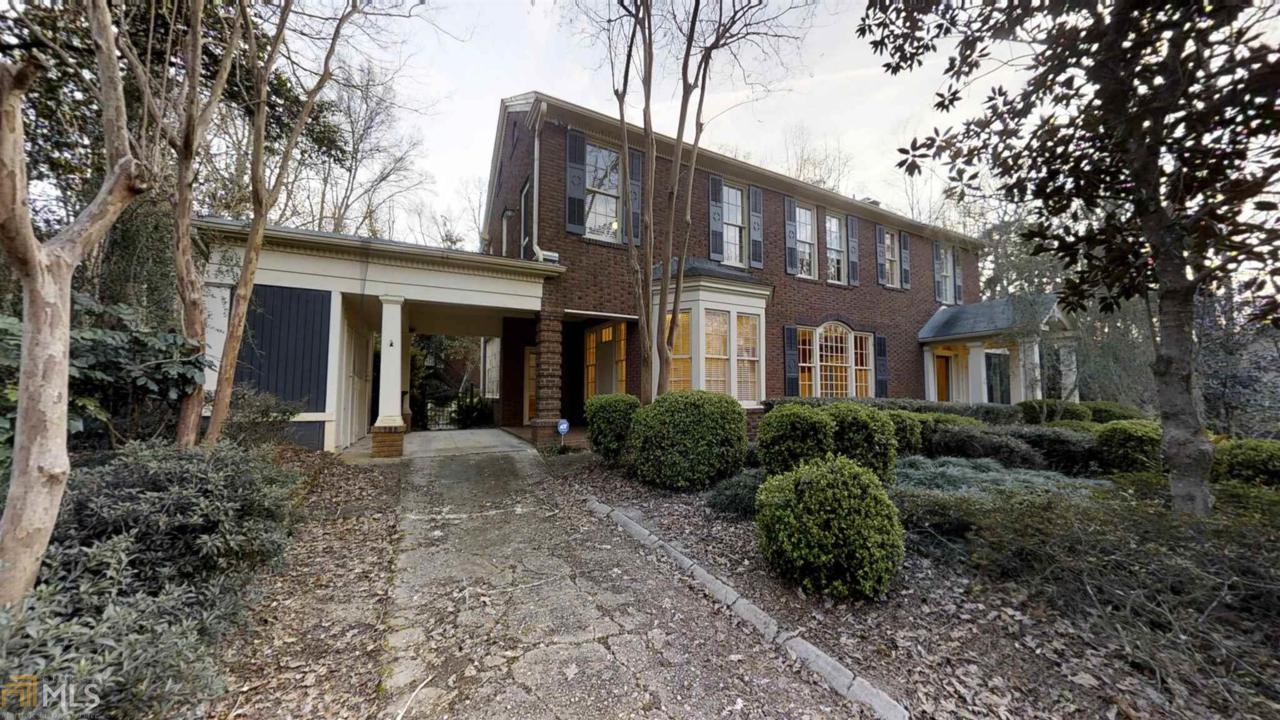 1173 Oakcliff Rd - Photo 1