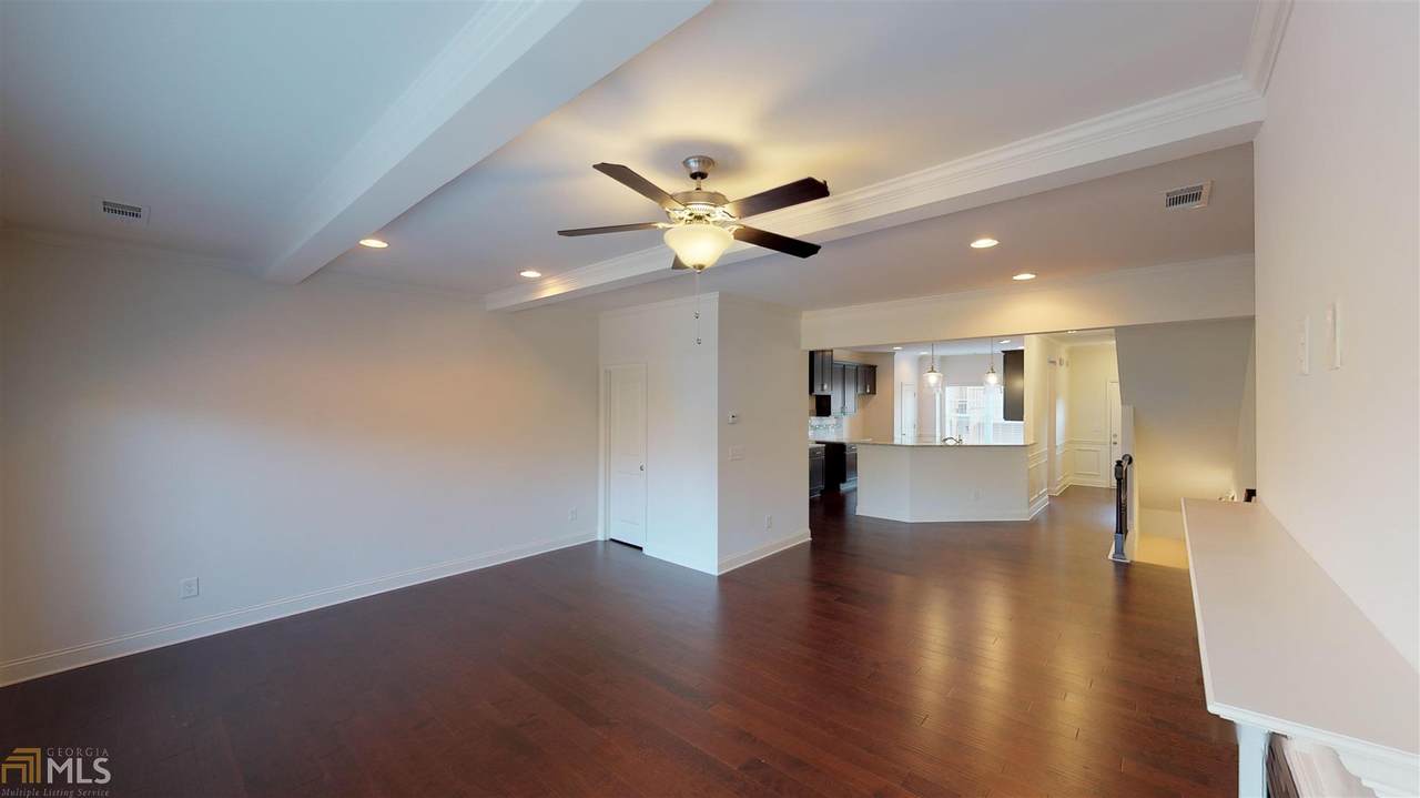 198 Mahnaz Dr - Photo 1