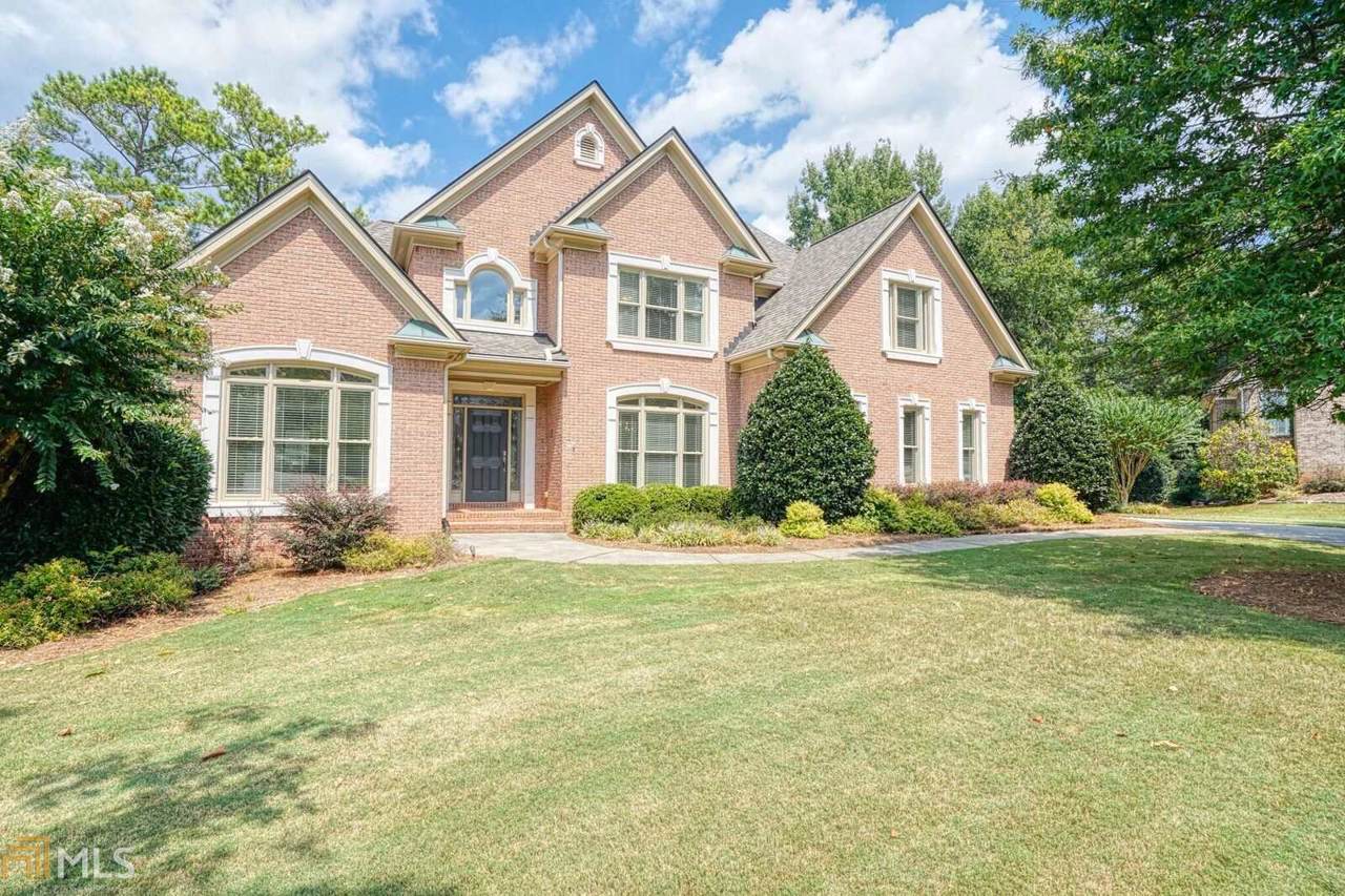 2404 Glenmore Ln - Photo 1