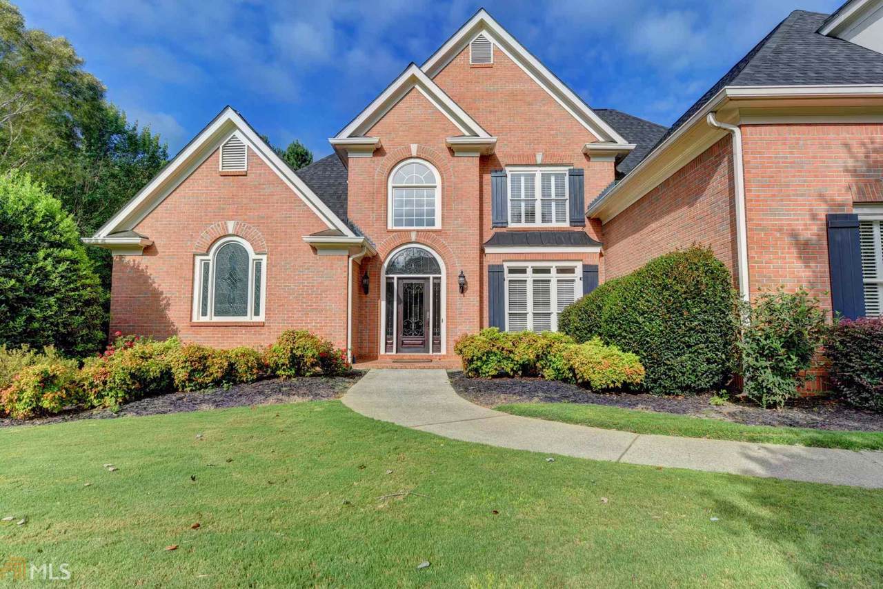 5835 Stoneleigh Dr - Photo 1