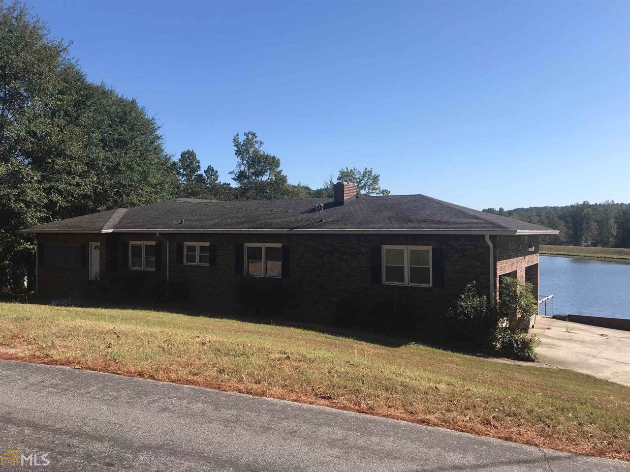 2355 Lakeshore Dr - Photo 1