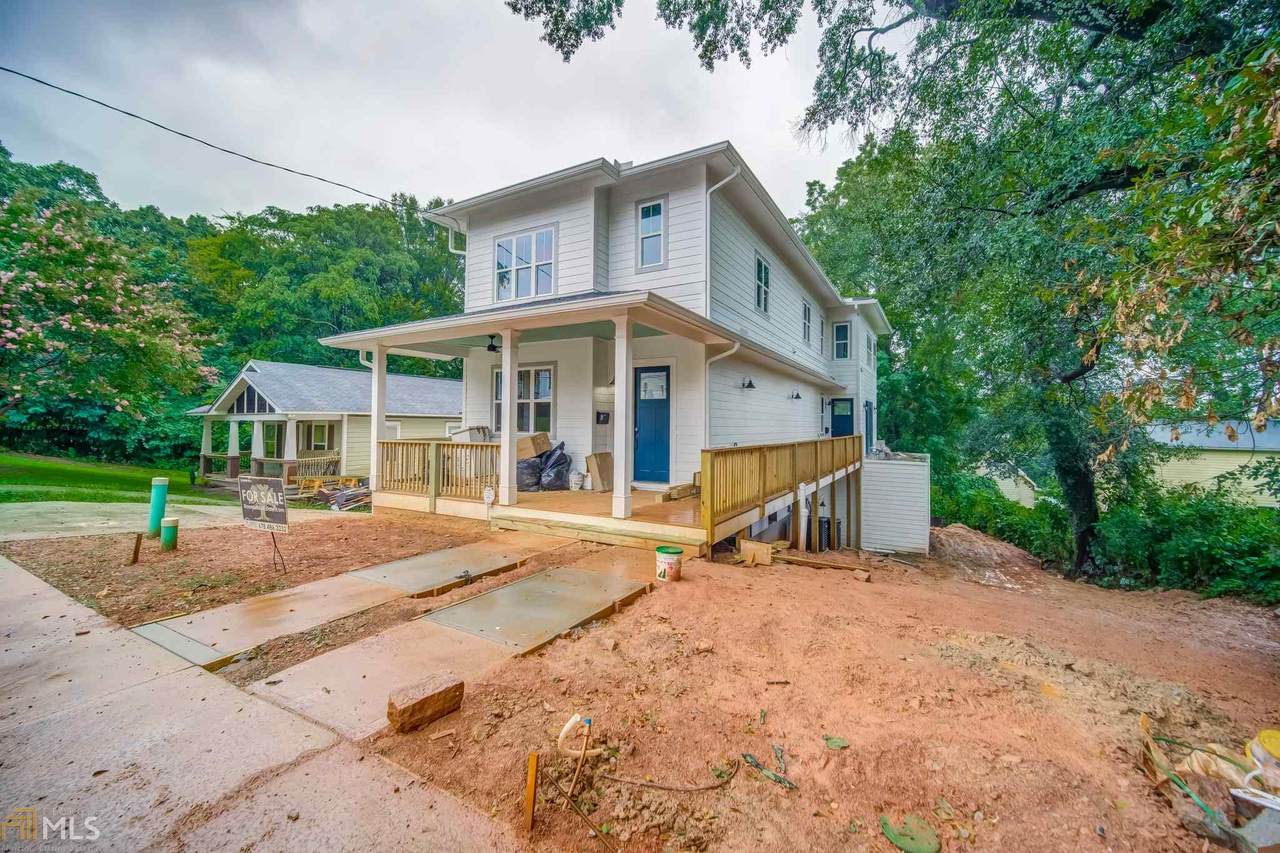 219 Doane - Photo 1