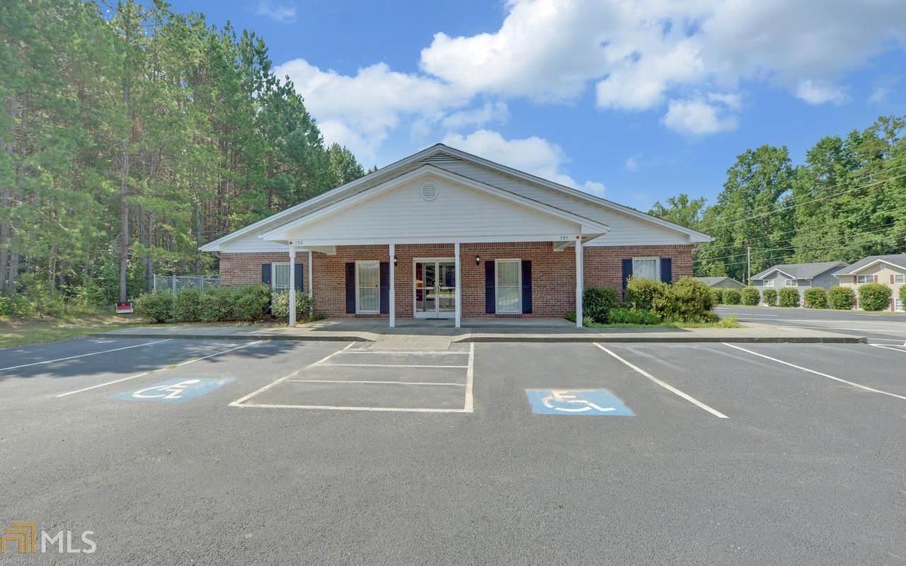 285 Stephen Cir - Photo 1