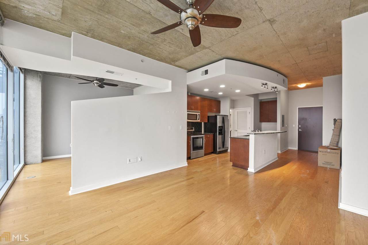 400 Peachtree St - Photo 1