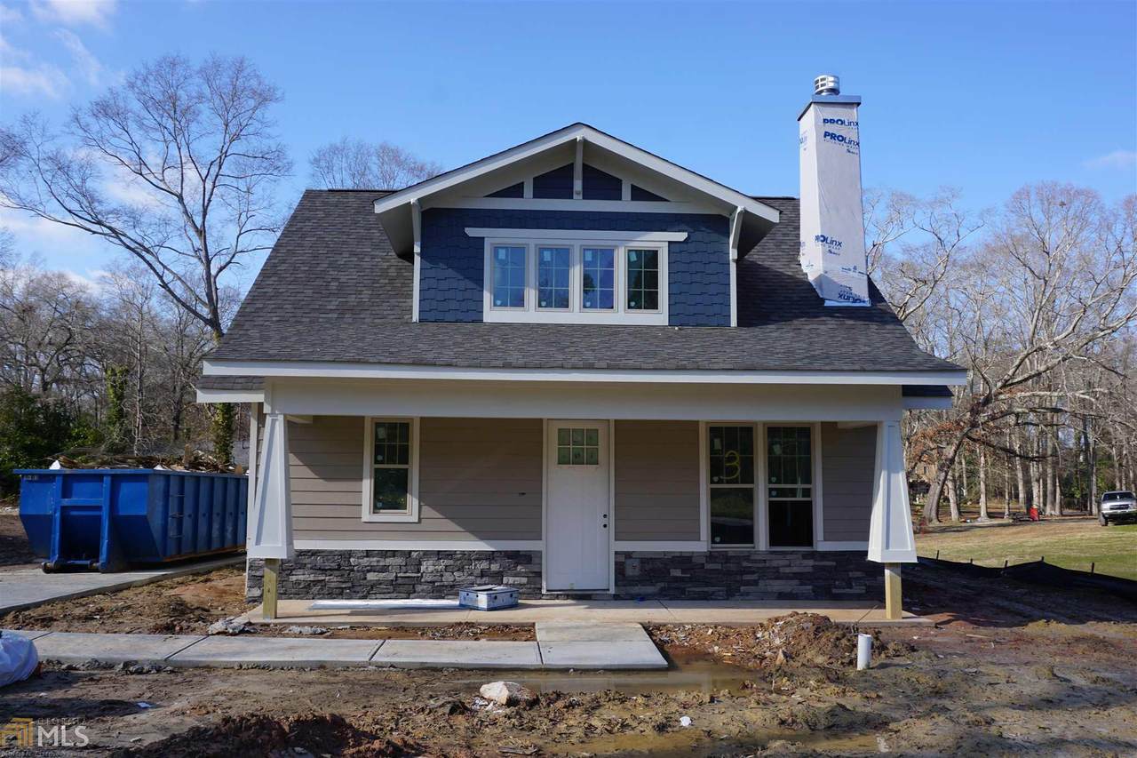 198 Woodlawn Ave - Photo 1