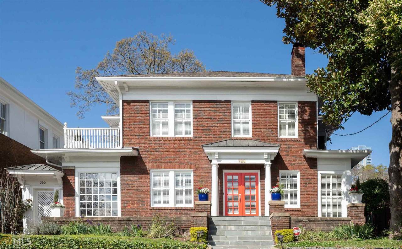 788 Penn Ave - Photo 1