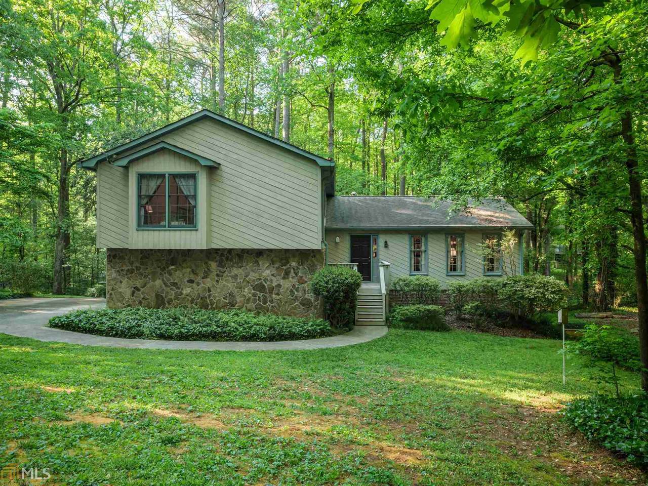 6533 Wood Thrush Way - Photo 1
