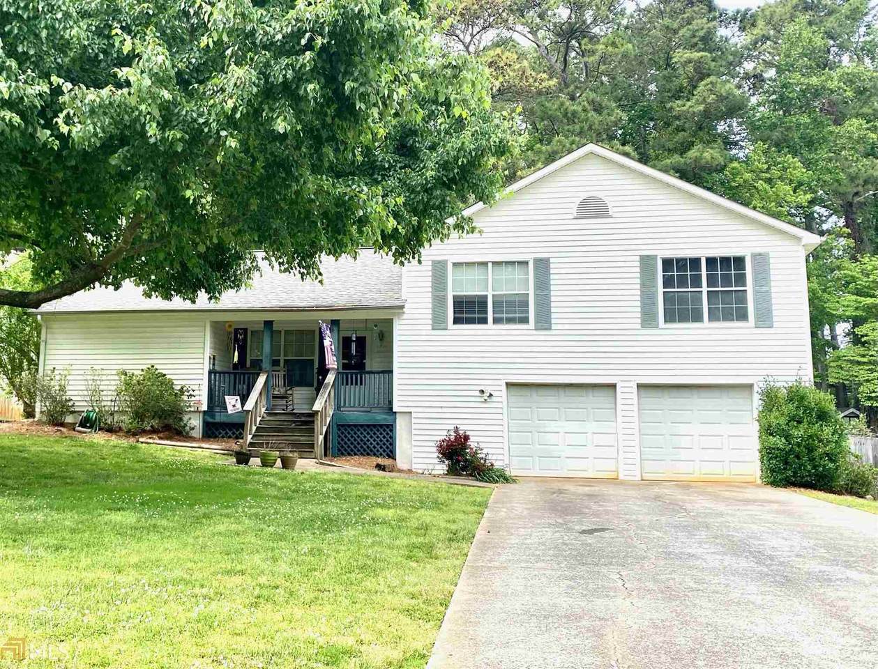 1284 Parkwood Chase - Photo 1
