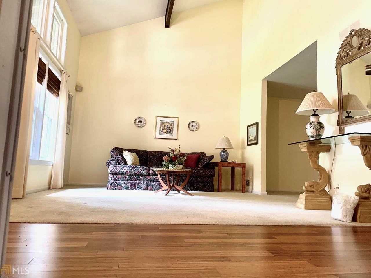 145 Windward - Photo 1