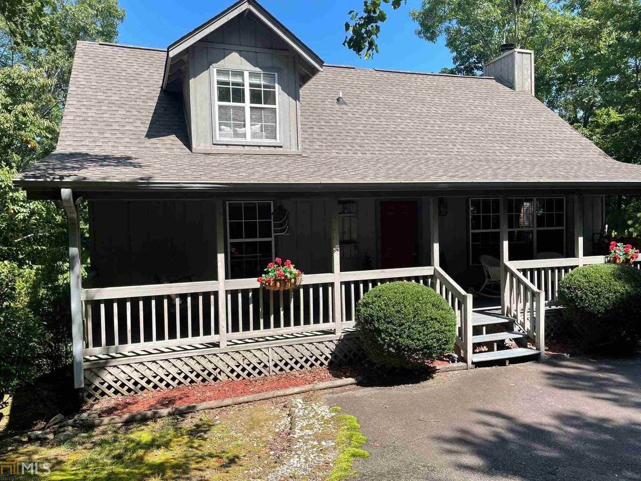 400 Whispering Dale - Photo 1