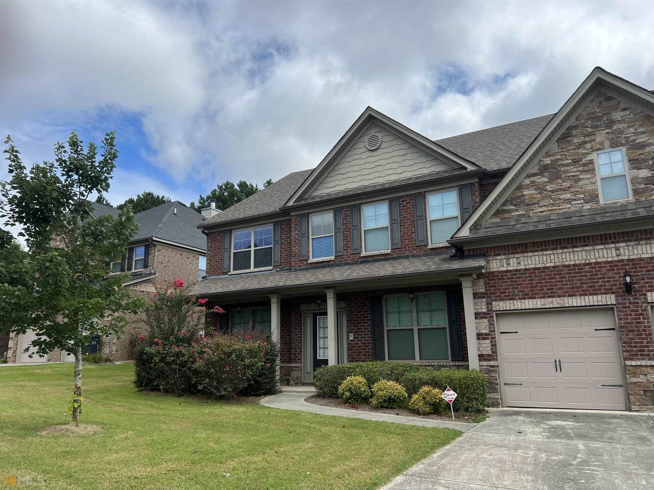4310 Elvie Way - Photo 1