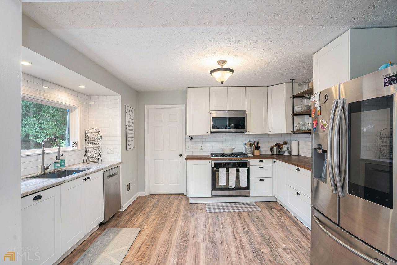 138 Cardell Farms Road - Photo 1