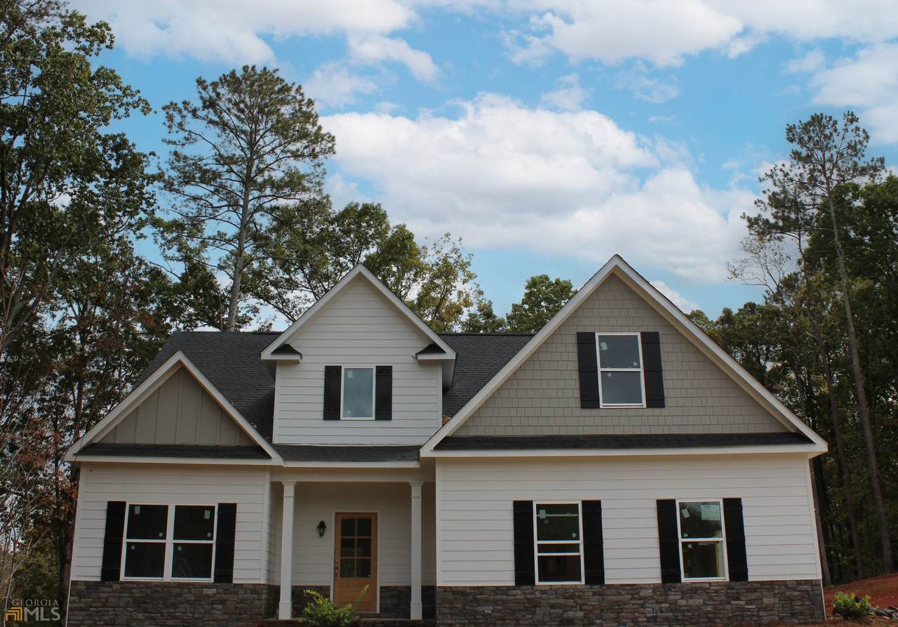 140 Hawthorn Lane - Photo 1