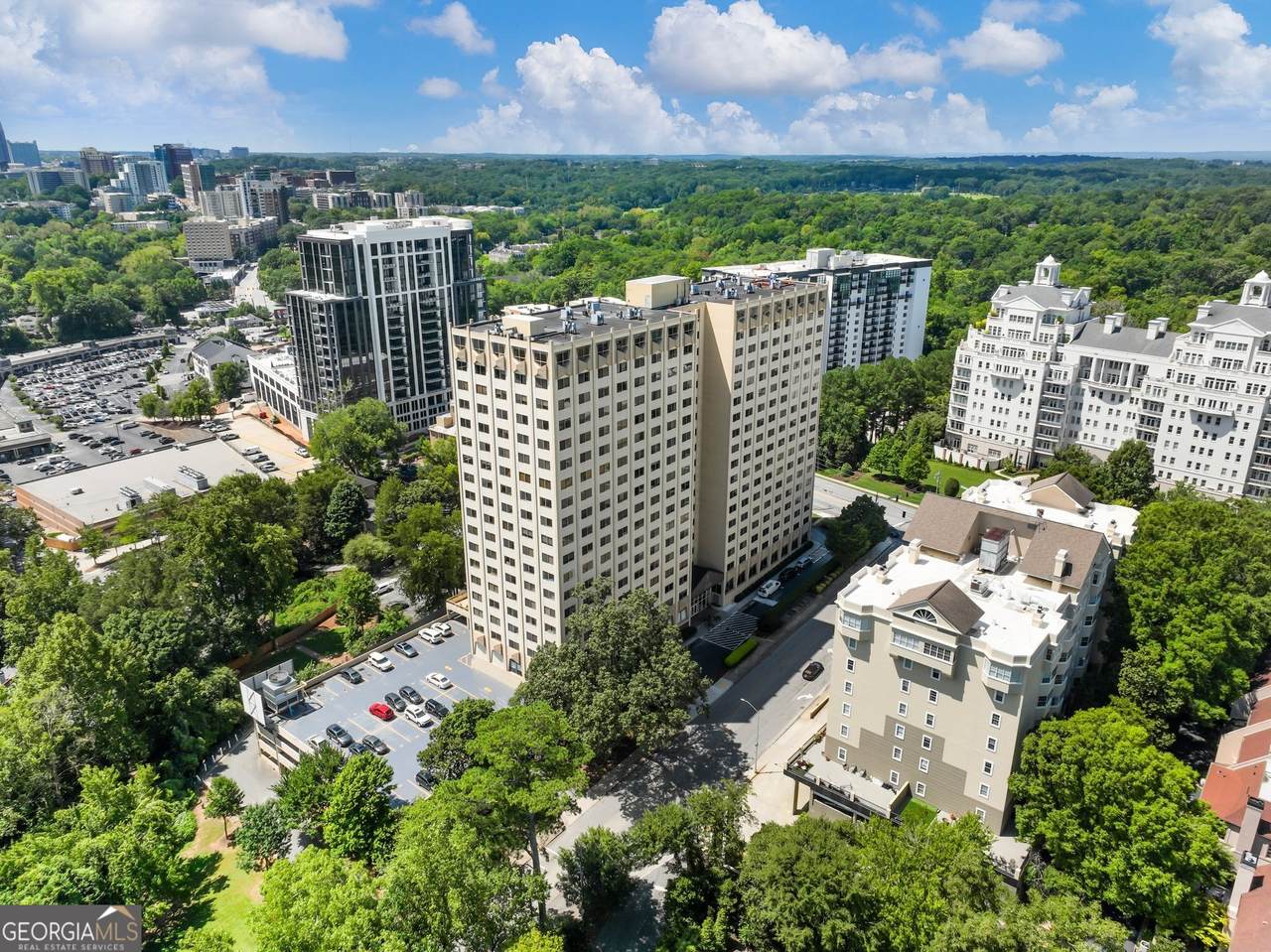 2479 Peachtree Road - Photo 1