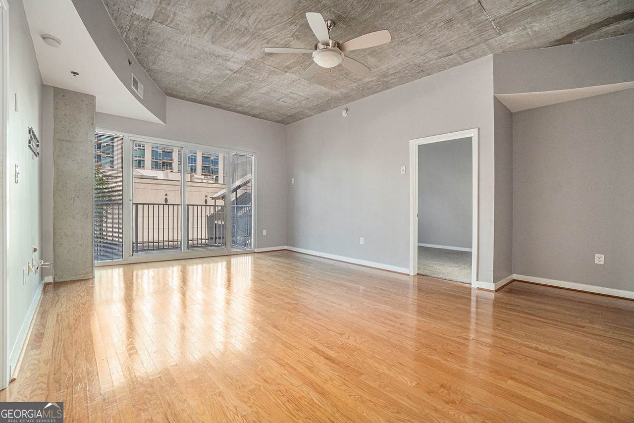250 Pharr Road - Photo 1