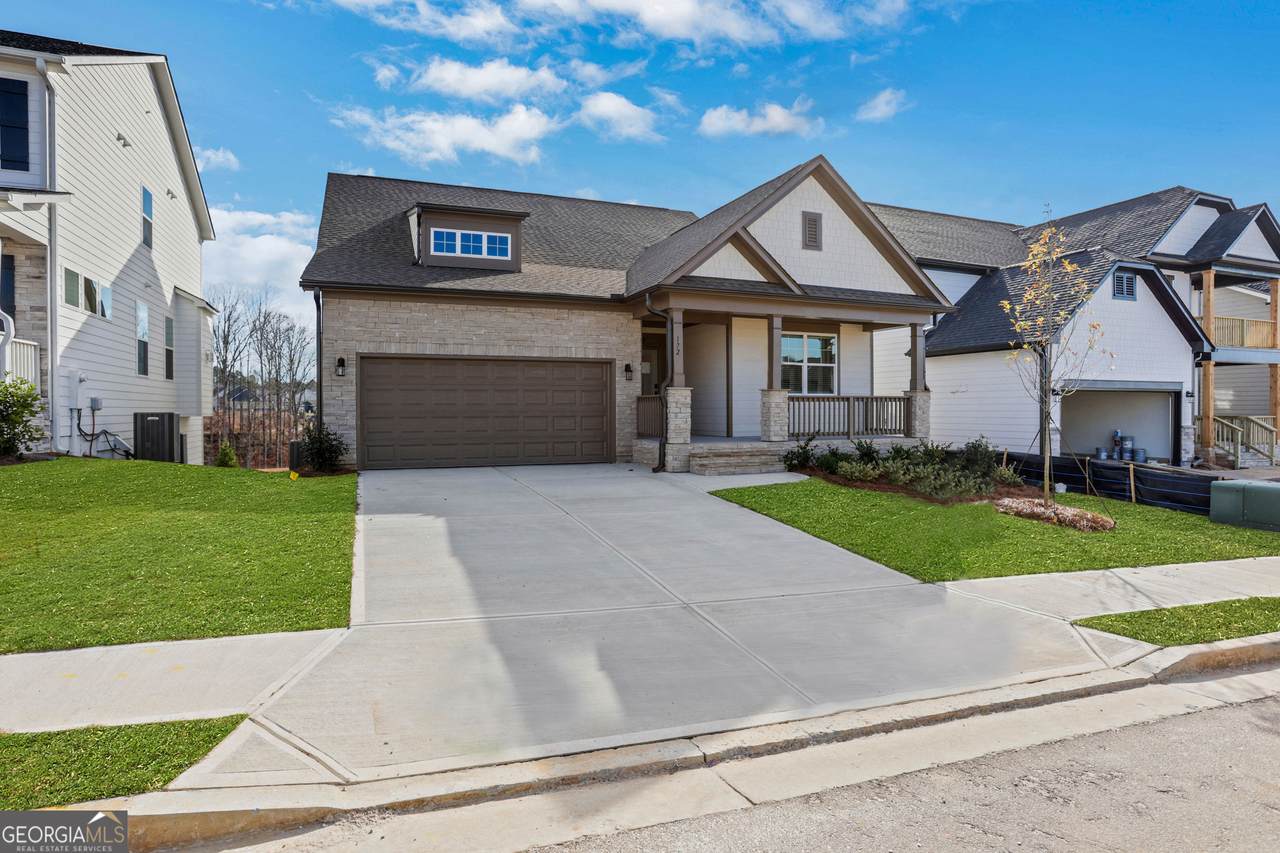 172 Candlewood Lane - Photo 1