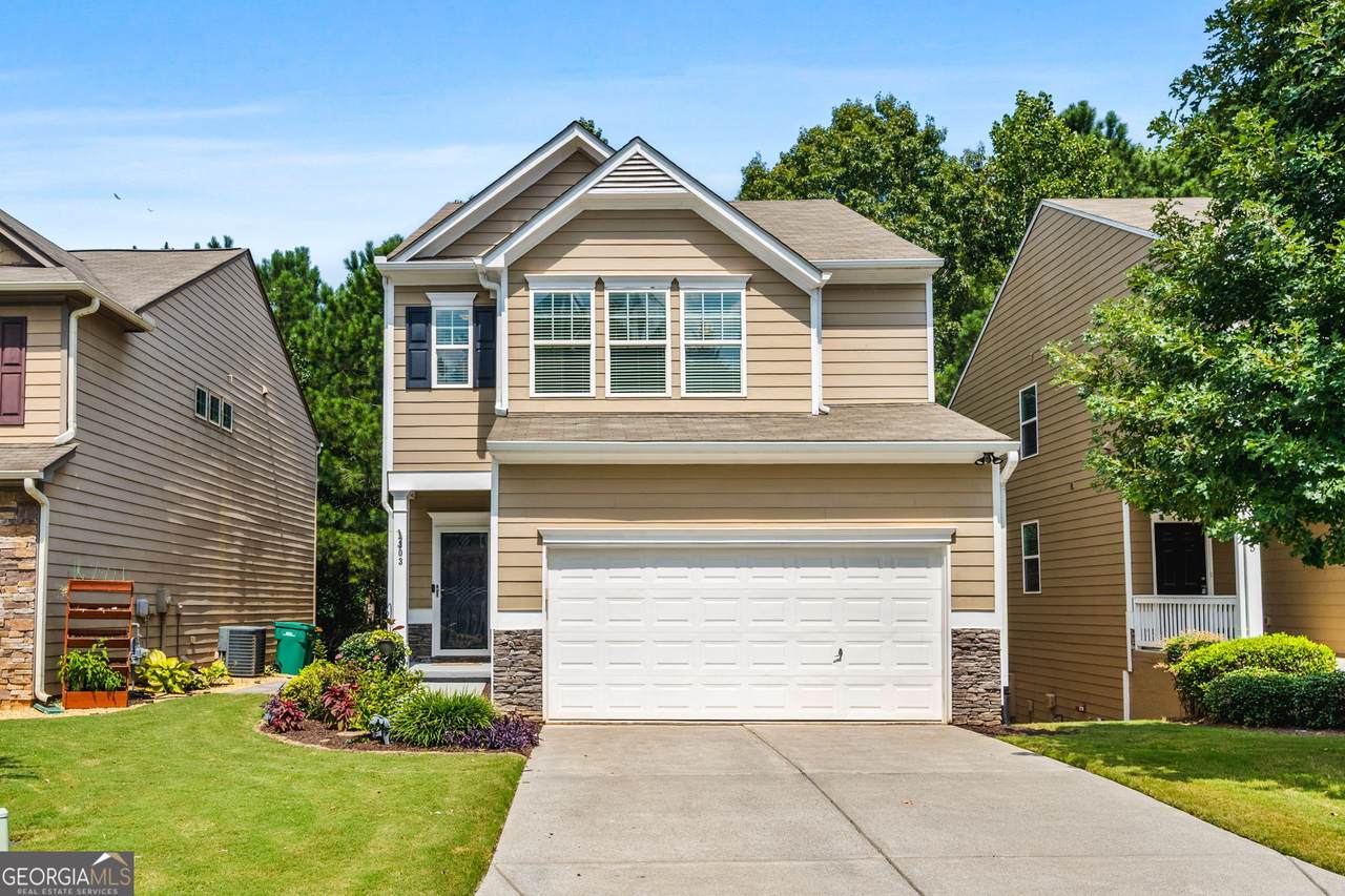 303 Woodson Way - Photo 1