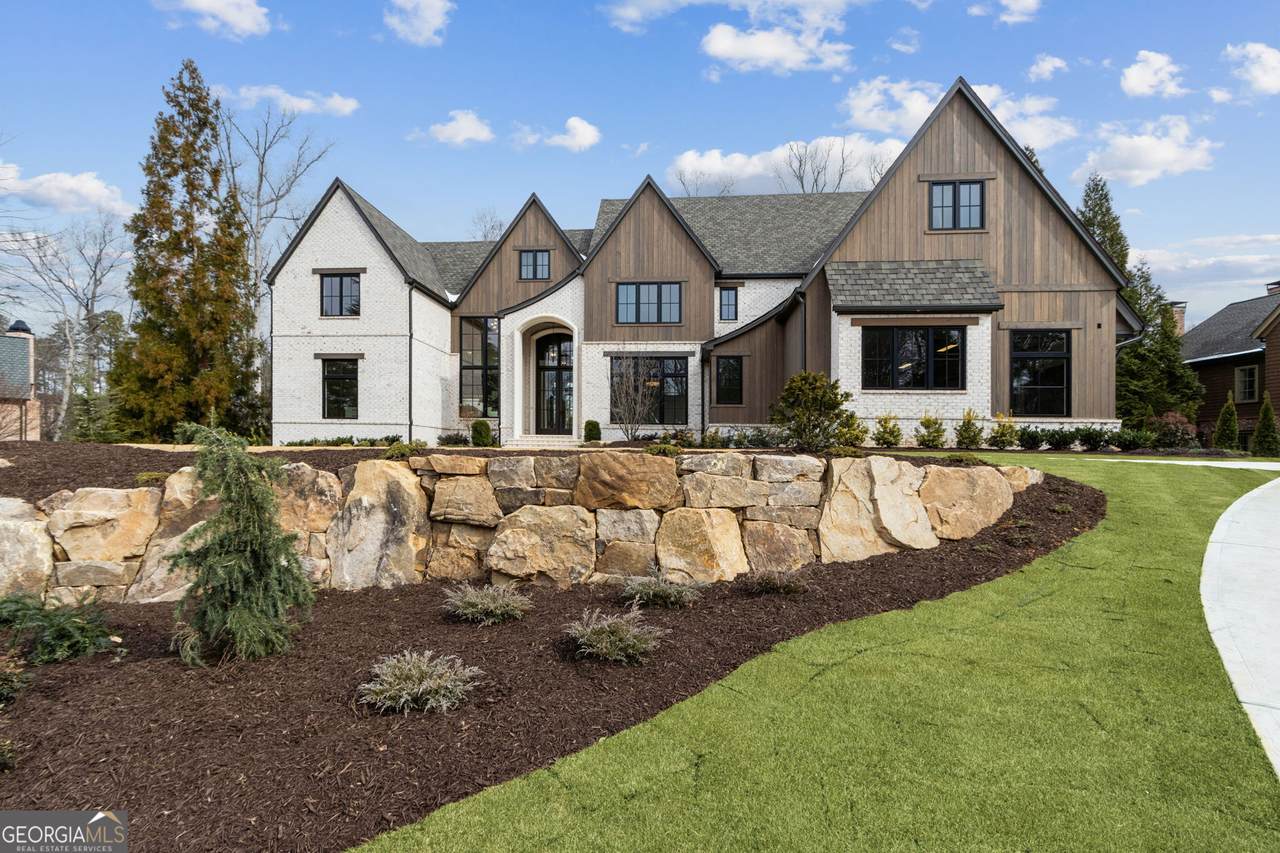 4635 Whitestone Way - Photo 1