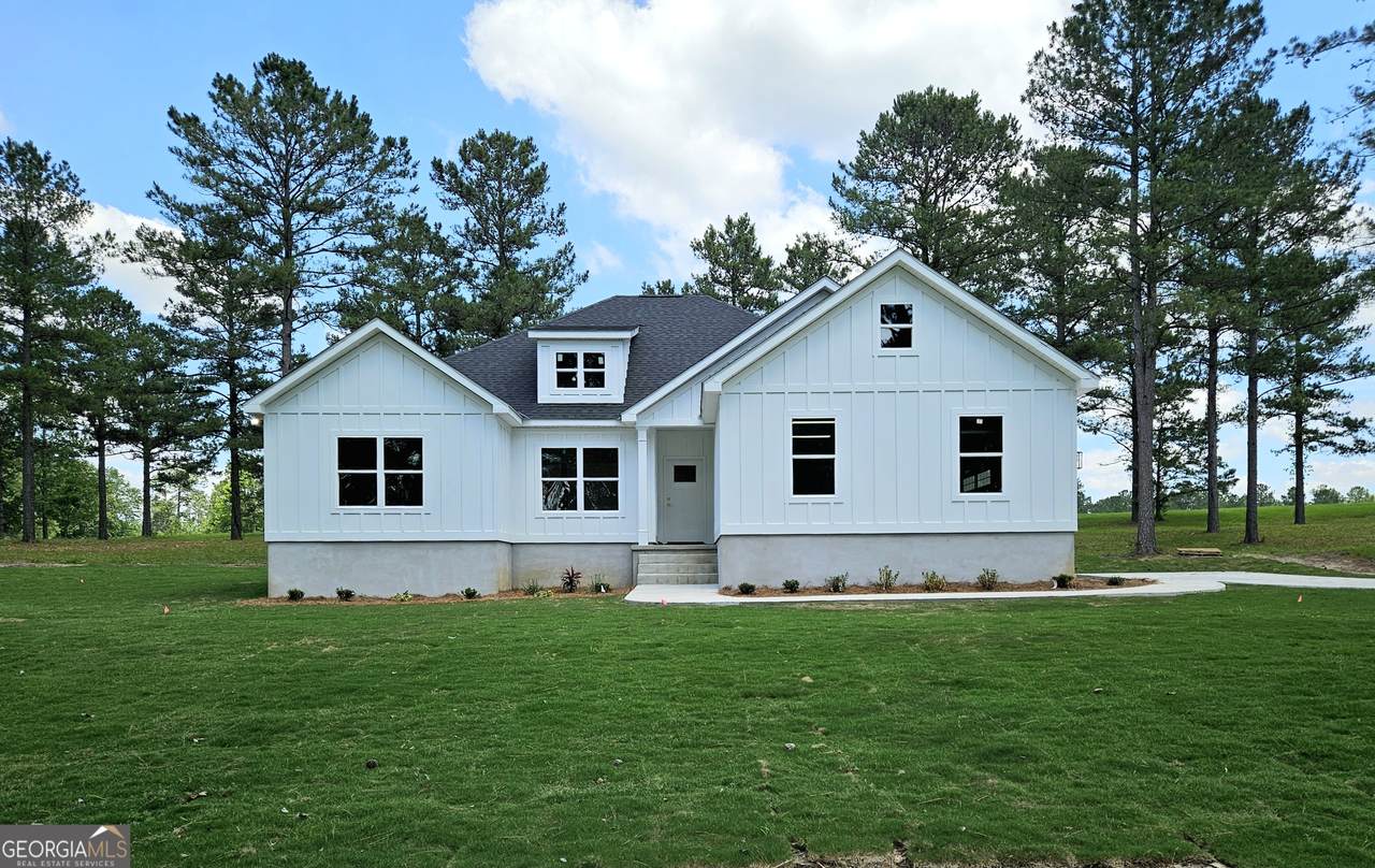 270 Woodridge Lane - Photo 1