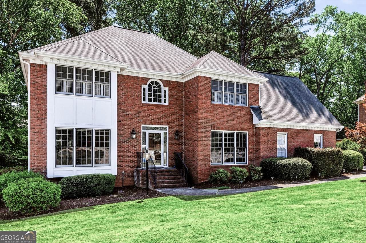 1664 Holly Lake Circle - Photo 1