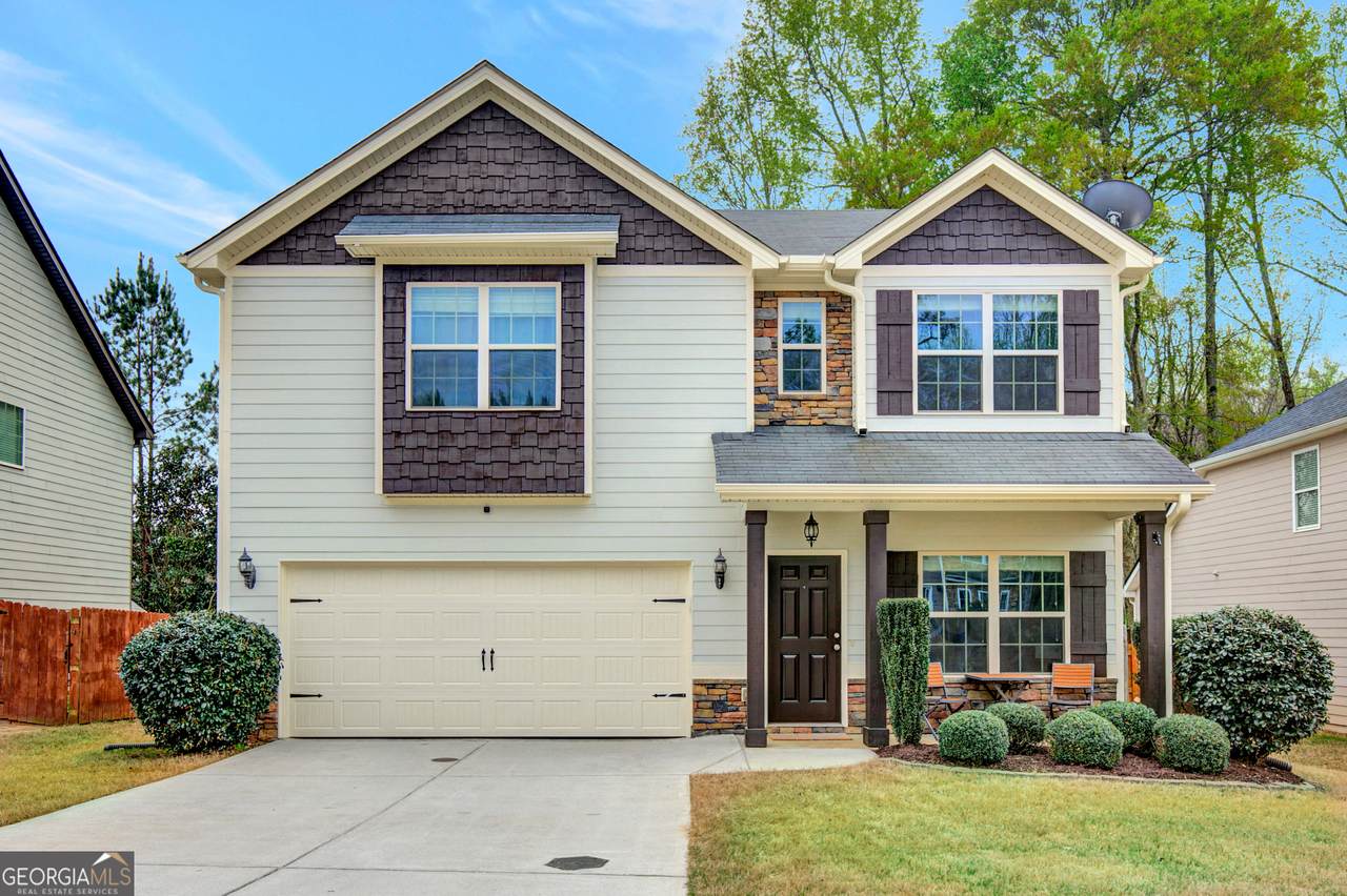 105 Briandwood Drive - Photo 1