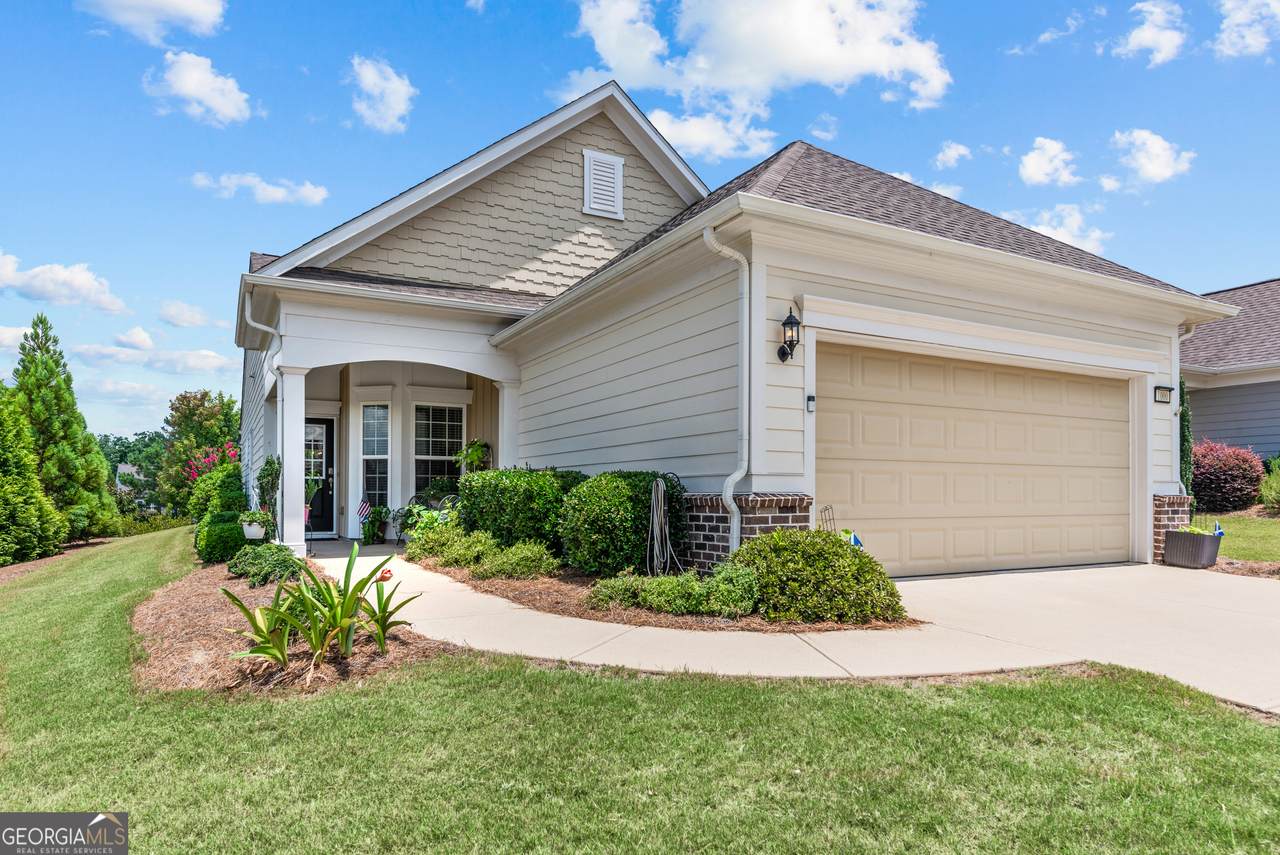 1000 Chickasaw Chief Place - Photo 1