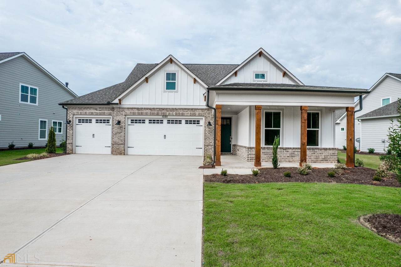 1020 Silverton Drive - Photo 1