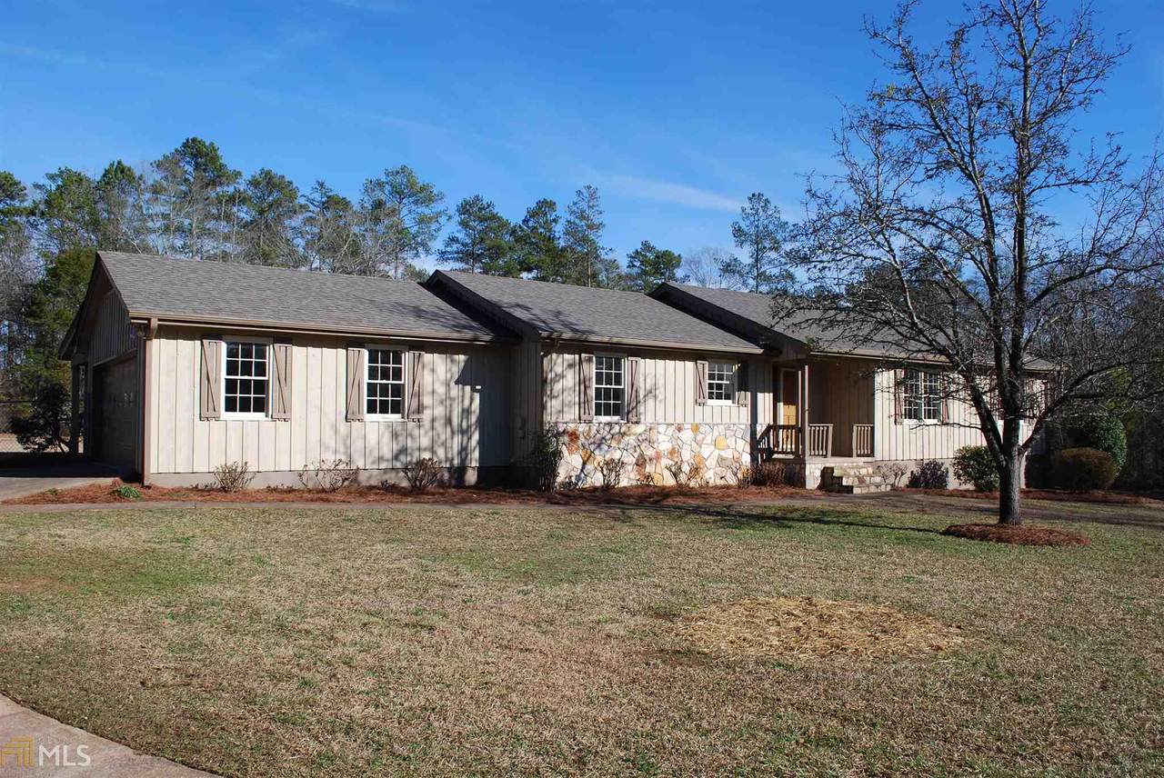 1030 Wildwood Pl - Photo 1