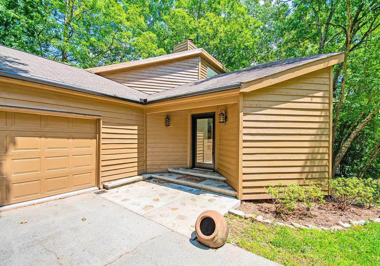 125 Beech Lake Ct - Photo 1