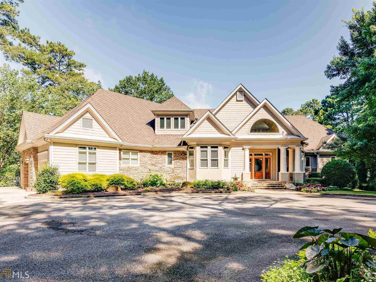 3432 Bay Dr - Photo 1