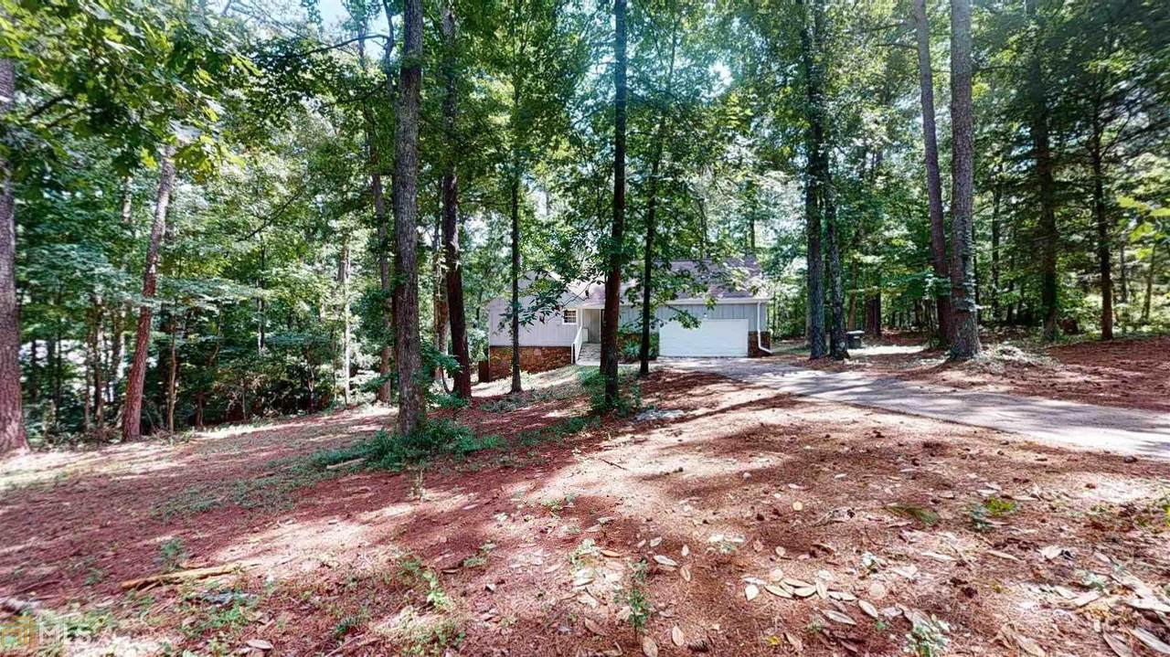 1680 Holmes Dr - Photo 1