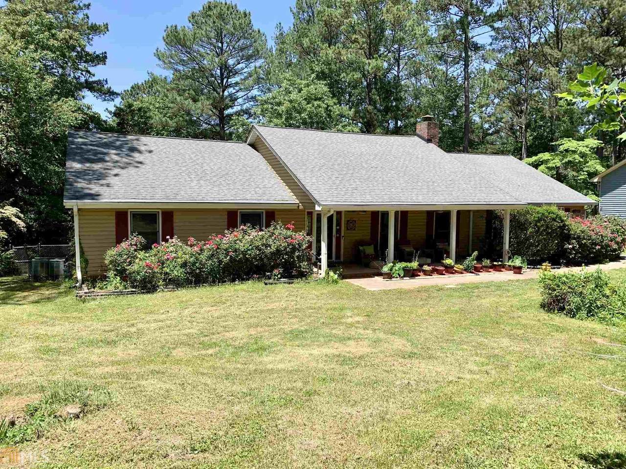 4915 Lake Forest Dr - Photo 1