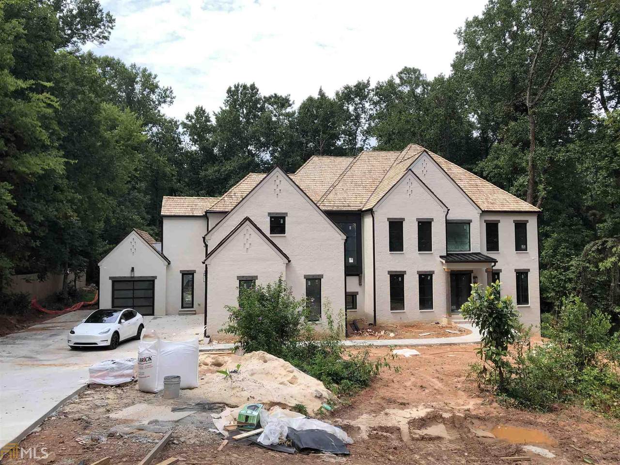 275 Mount Paran - Photo 1