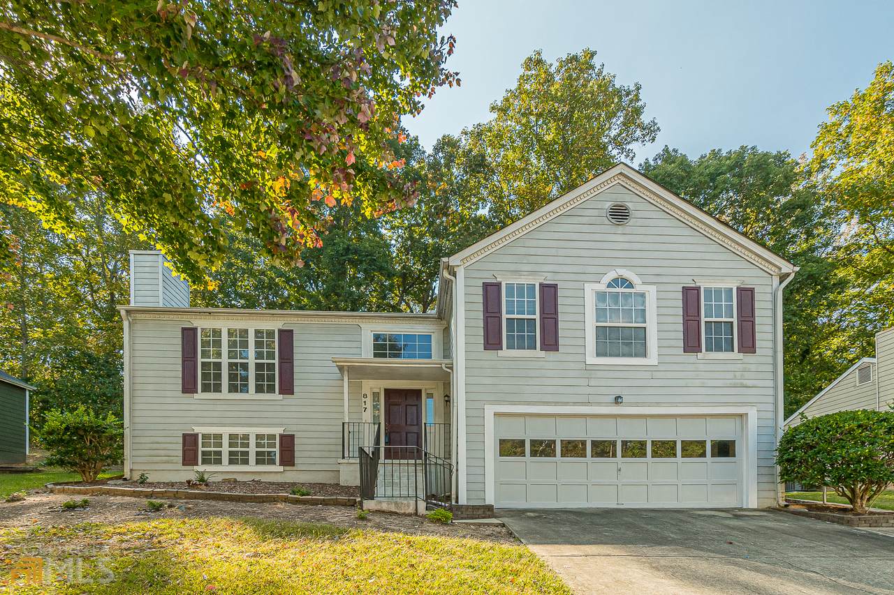 817 Revena Drive - Photo 1