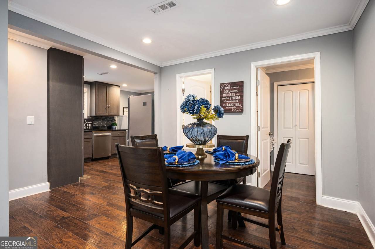 3479 Thompson Drive - Photo 1