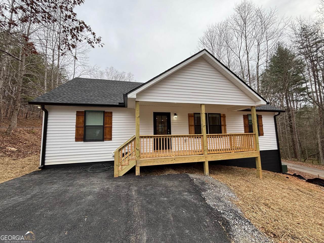 114 Tall Oak Drive - Photo 1