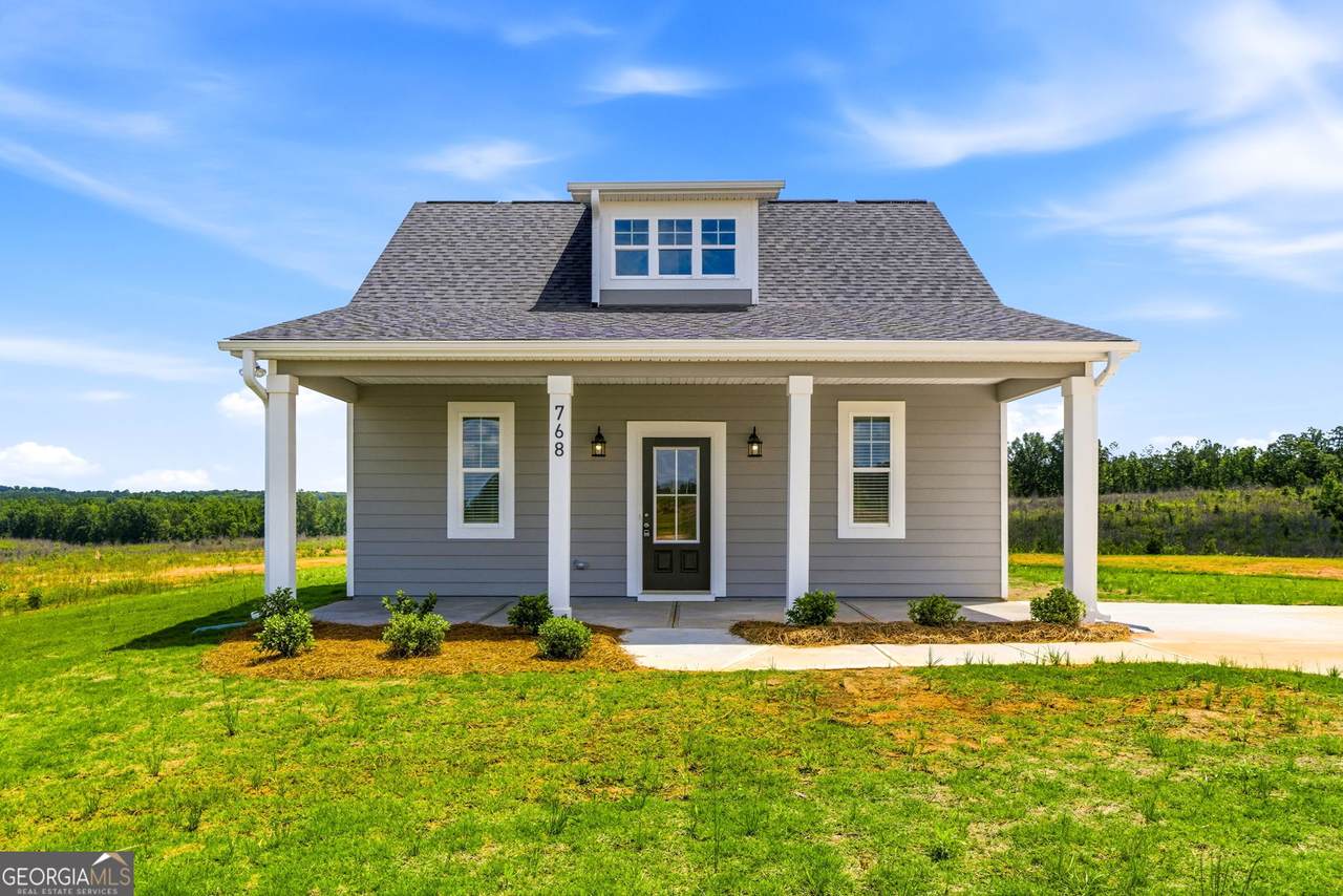 768 Primrose Circle - Photo 1