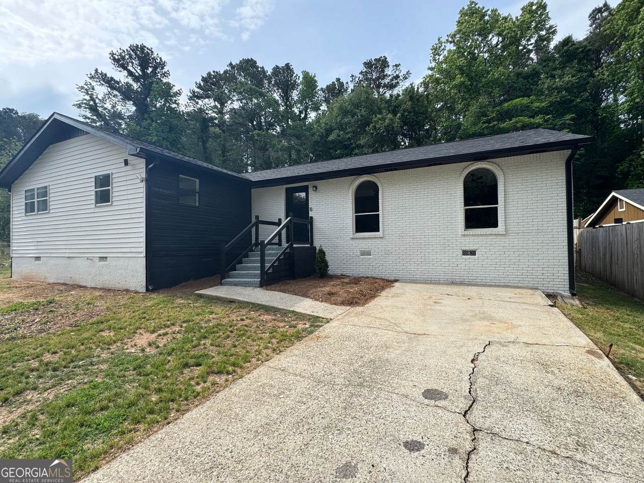 96 Sedgefield Drive - Photo 1