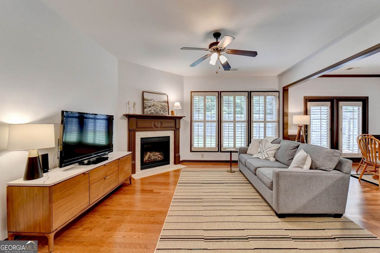 4805 Mistybrooke Court - Photo 1